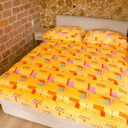 Bed and Breakfast Etno Naselje Kum