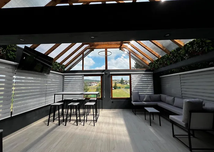 Etno Naselje Kum Alojamento de Acomodação e Pequeno-almoço 4*