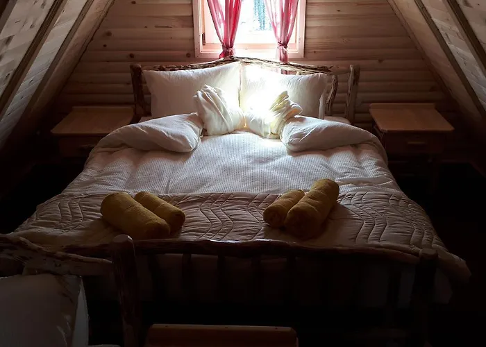 Etno Naselje Kum 4* Sokolac (East Sarajevo)